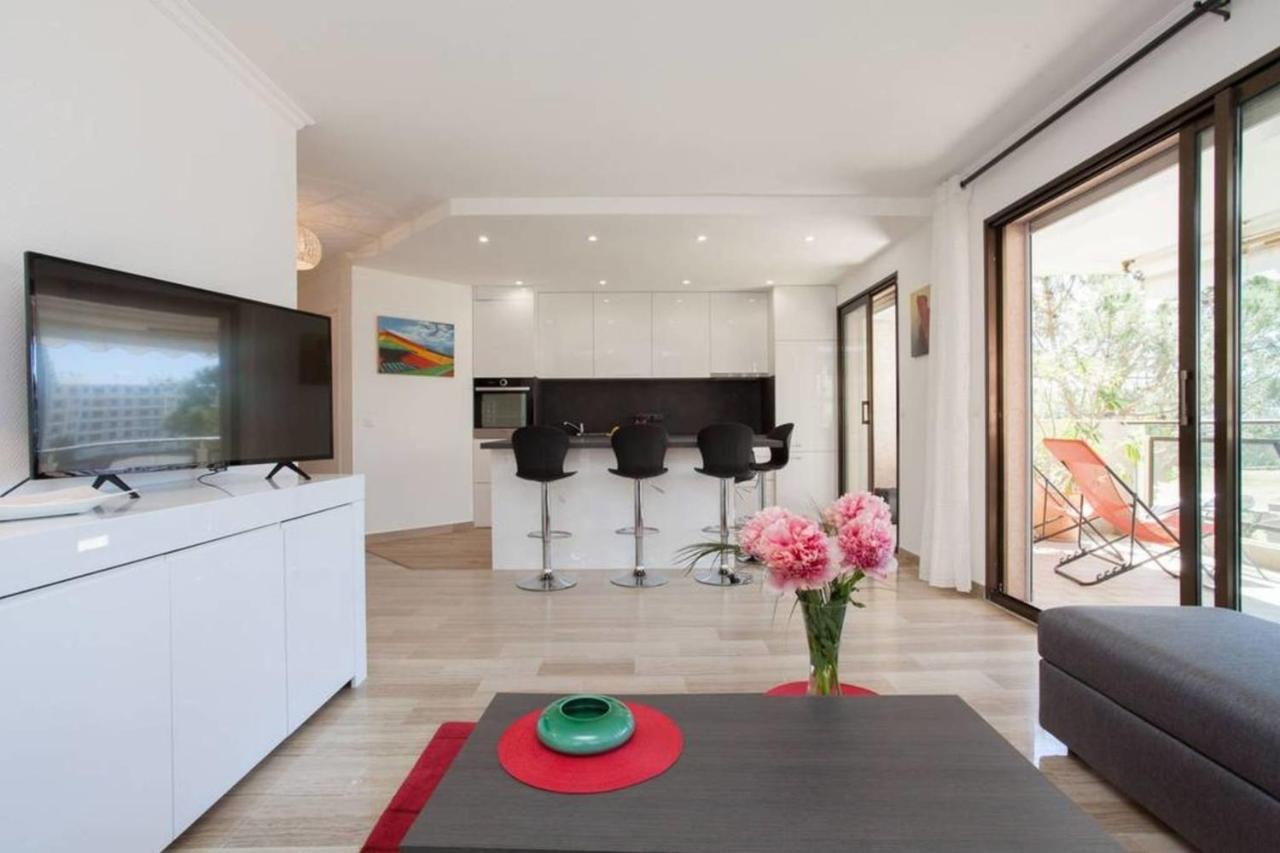 3-Room Apartment With Terrace In Palm Beach 戛纳 外观 照片